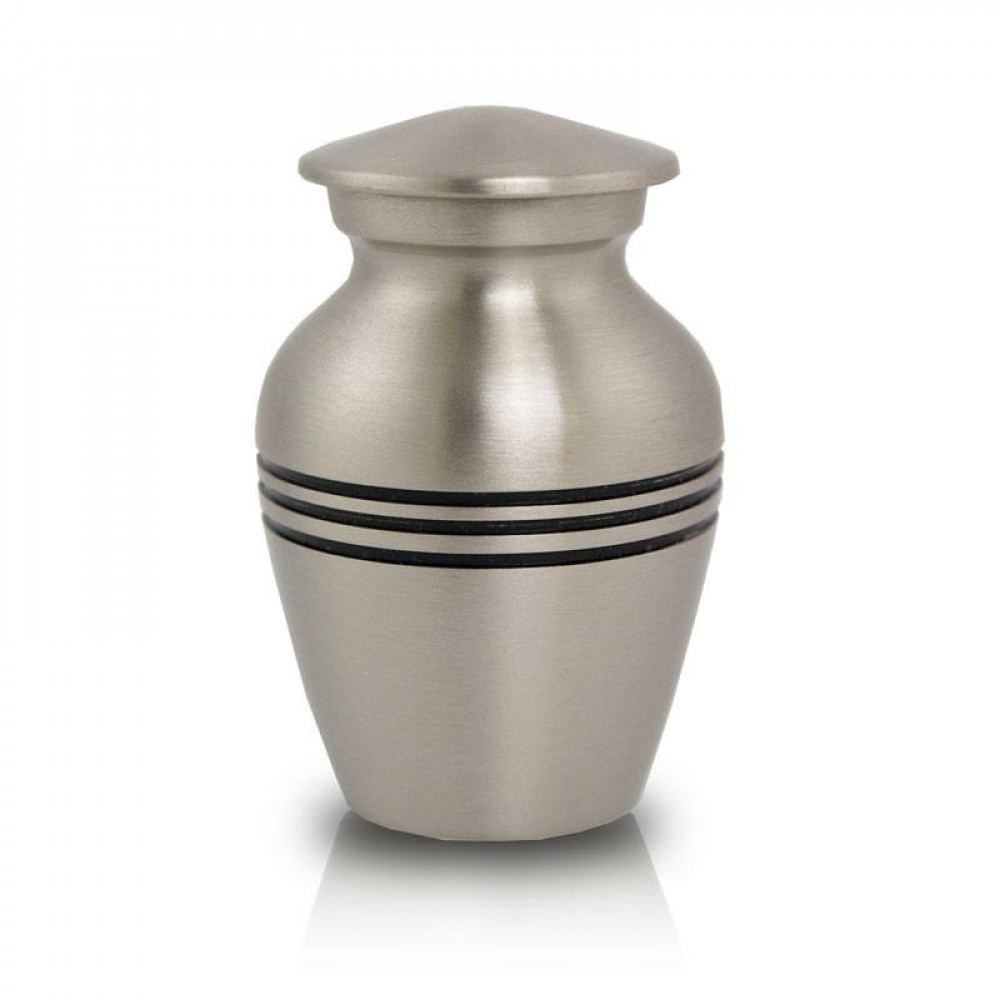 Max. Wt. Up to 5 lbs. Classic Pewter Cremation Urn