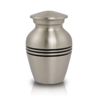 Max. Wt. Up to 5 lbs. Classic Pewter Cremation Urn